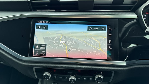 Used Audi Q3 2019 for sale - 76272346: Photo 12