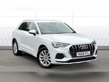 Audi - Q3