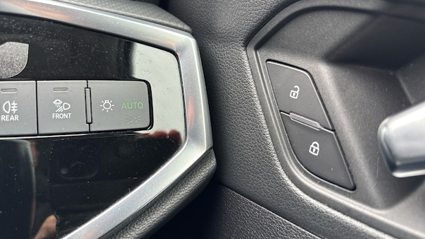 Used Audi Q3 2019 for sale - 76272346: Photo 31