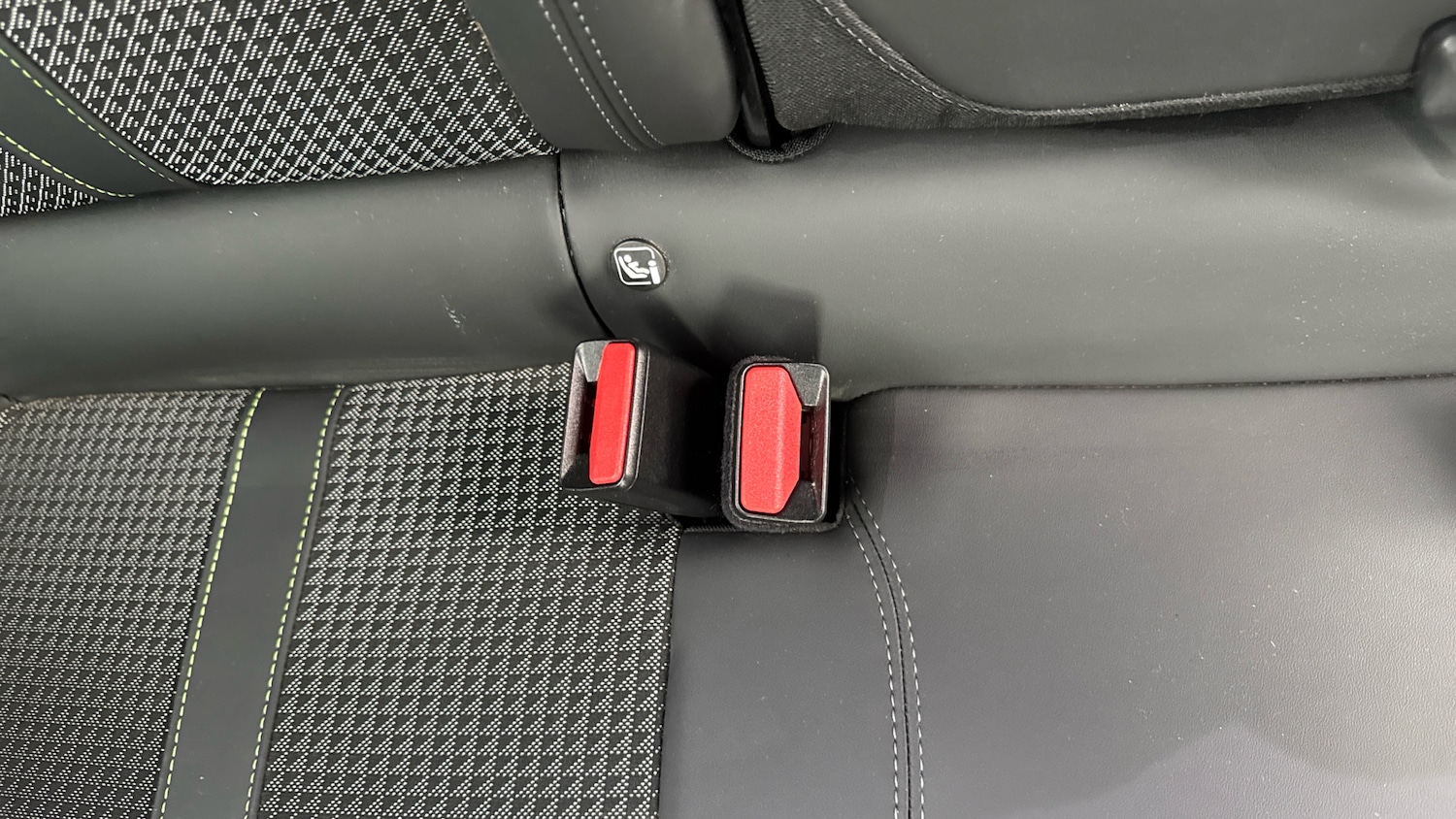 Used Peugeot 2008 2021 for sale - 76479467: Photo 17