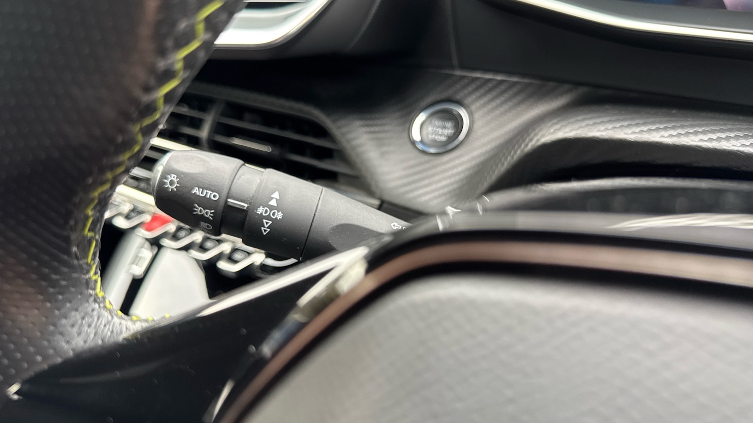 Used Peugeot 2008 2021 for sale - 76479467: Photo 33