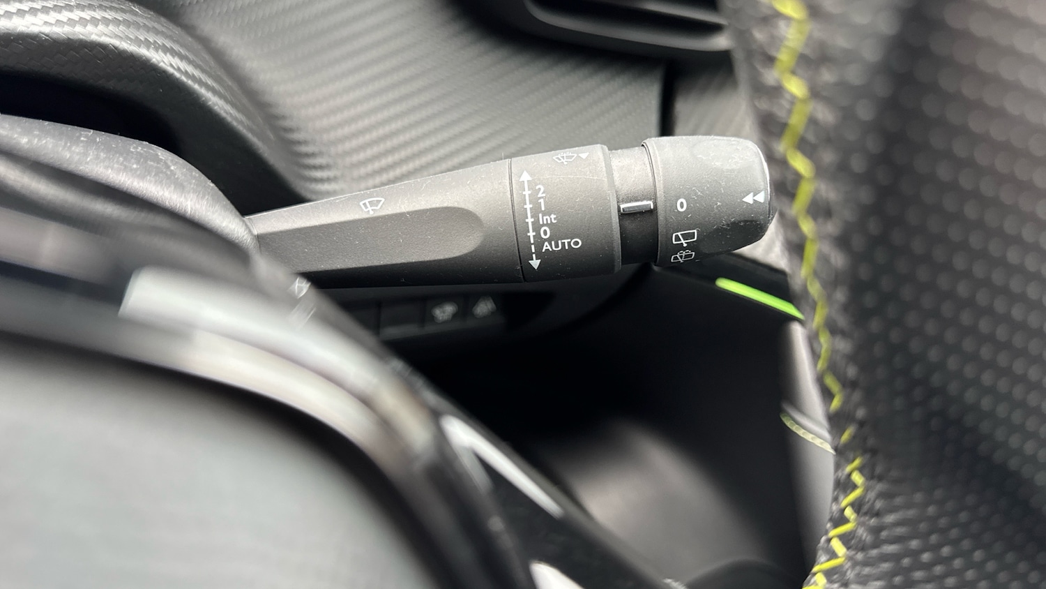 Used Peugeot 2008 2021 for sale - 76479467: Photo 34