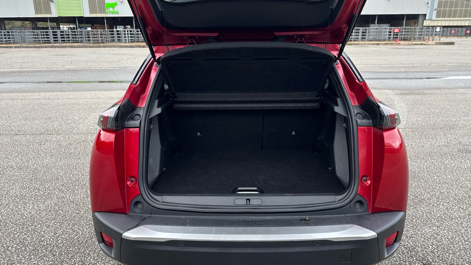 Used Peugeot 2008 2021 for sale - 76479467: Photo 4