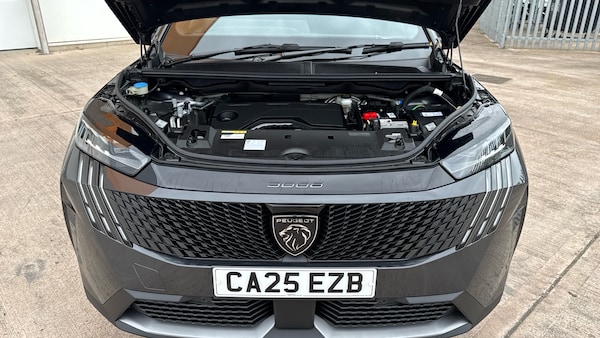 Used Peugeot 3008 2025 for sale - 76298872: Photo 8