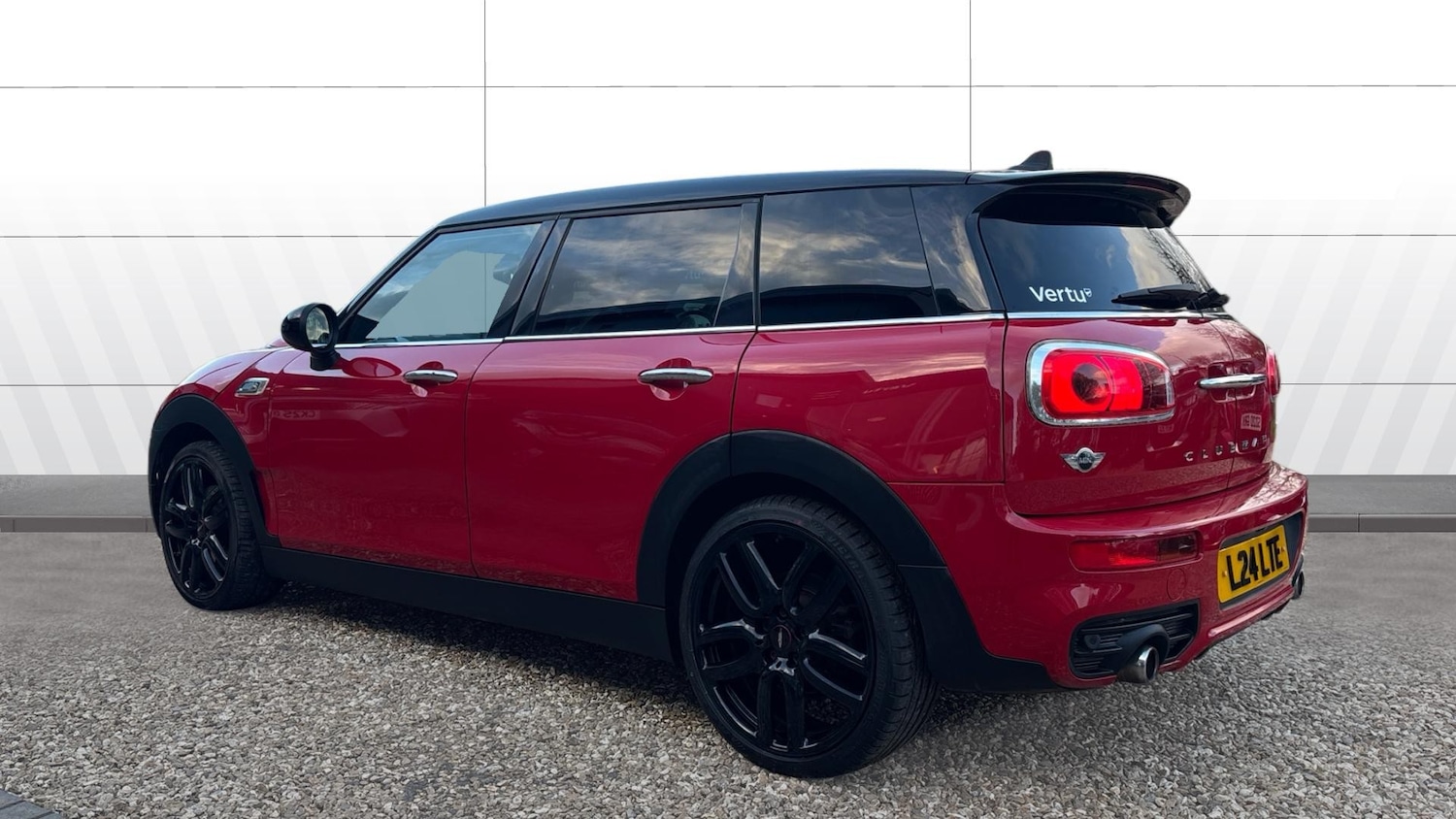 Used MINI Clubman 2016 for sale - 77847693: Photo 2
