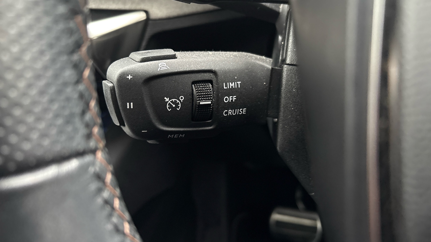 Used Peugeot 5008 2021 for sale - 76894363: Photo 30