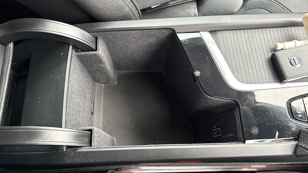 Used Volvo V90 2018 for sale - 76205883: Photo 44