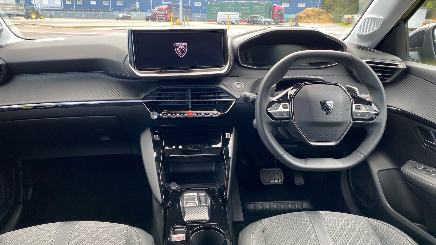 Used Peugeot 208 2025 for sale - 77264286: Photo 10