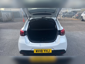 Used Mazda Mazda2 2018 for sale - 79444277: Photo