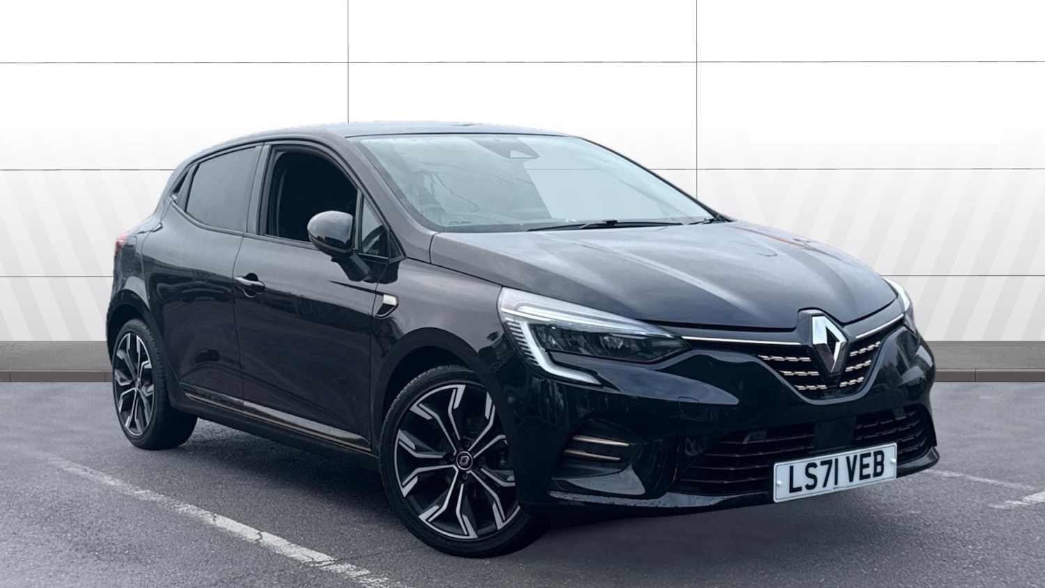 Used Renault Clio 2021 for sale - 76578084: Photo 1