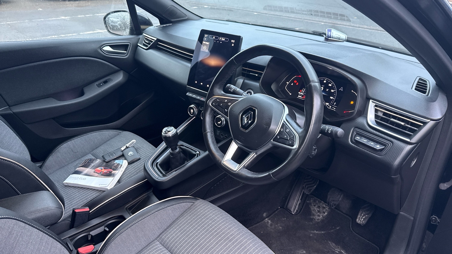 Used Renault Clio 2021 for sale - 76578084: Photo 11