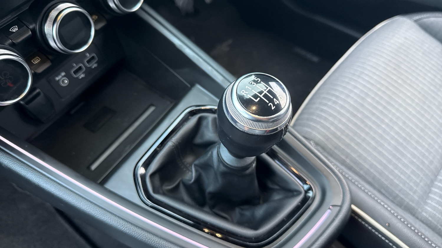 Used Renault Clio 2021 for sale - 76578084: Photo 13