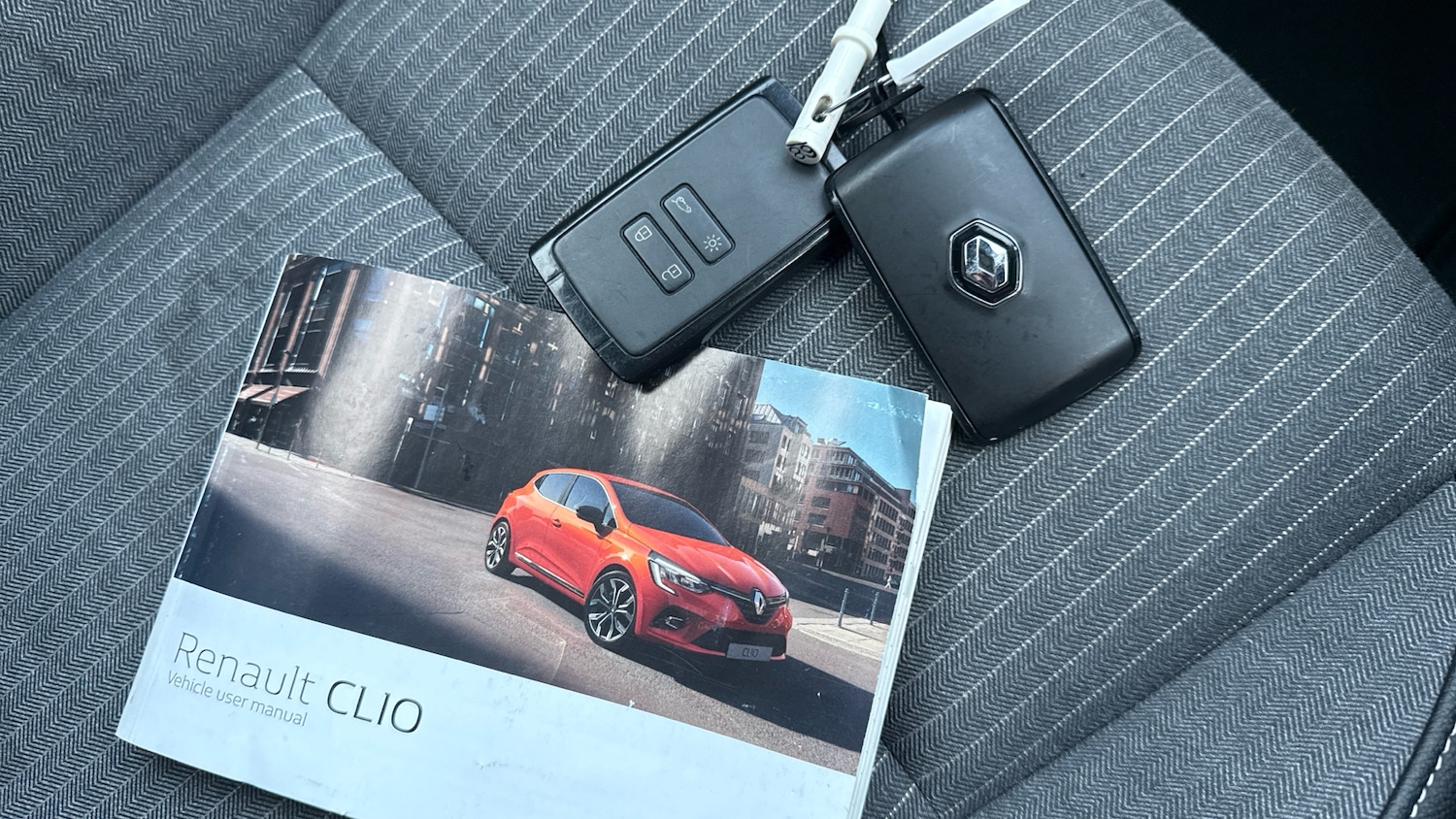 Used Renault Clio 2021 for sale - 76578084: Photo 19