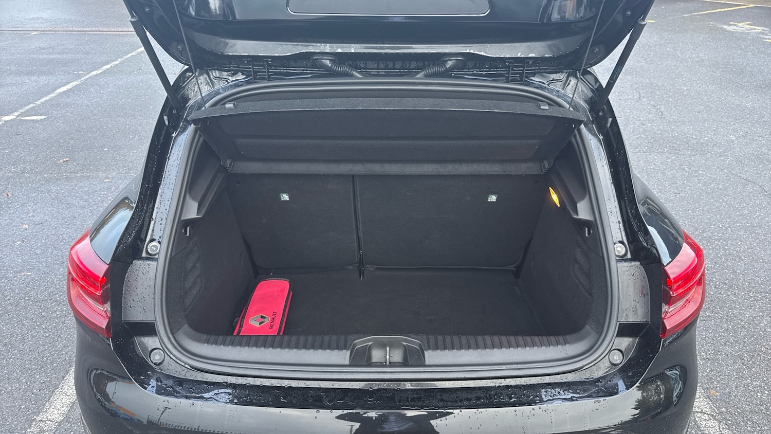 Used Renault Clio 2021 for sale - 76578084: Photo 4