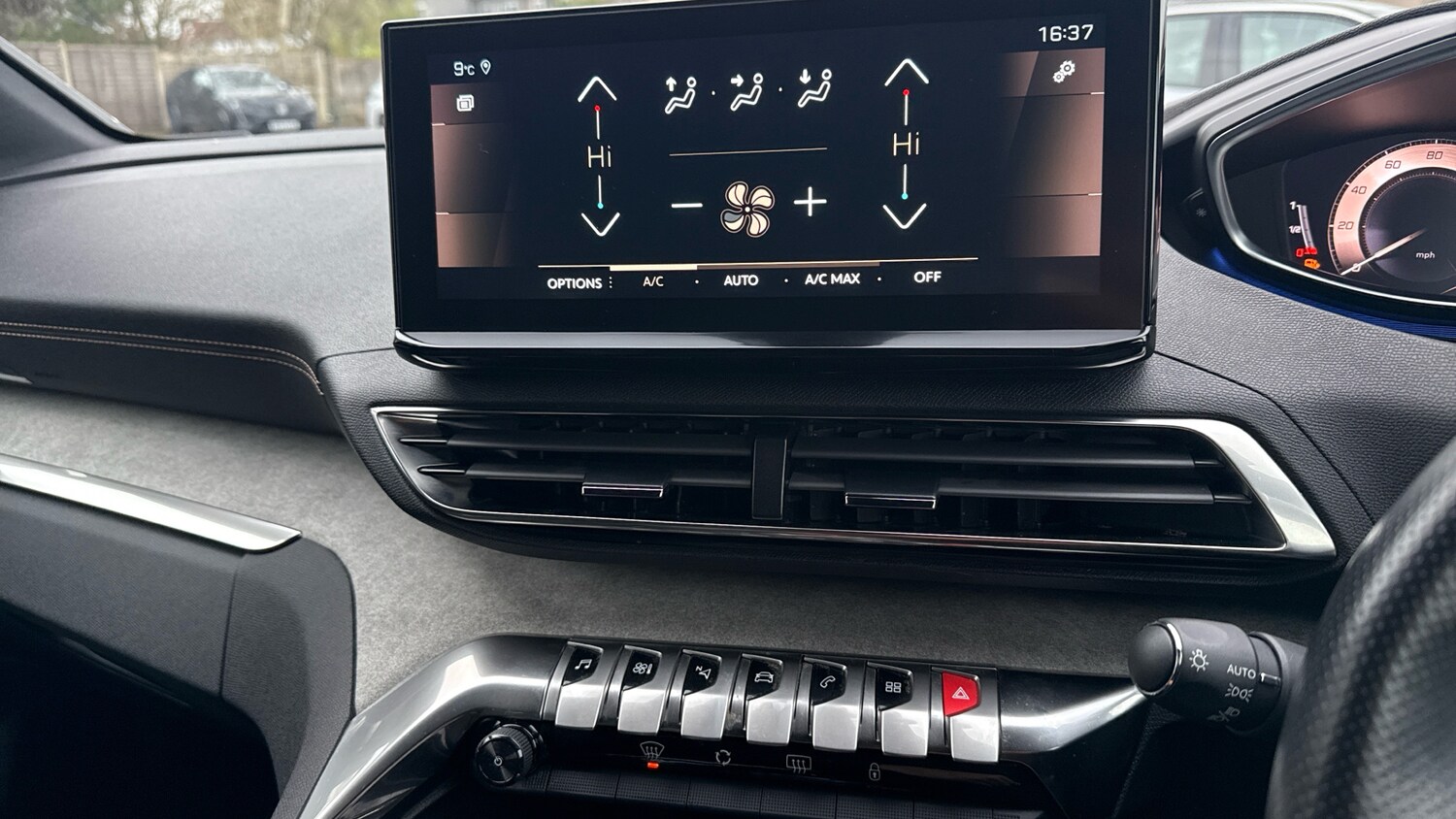 Used Peugeot 3008 2022 for sale - 77639988: Photo 36