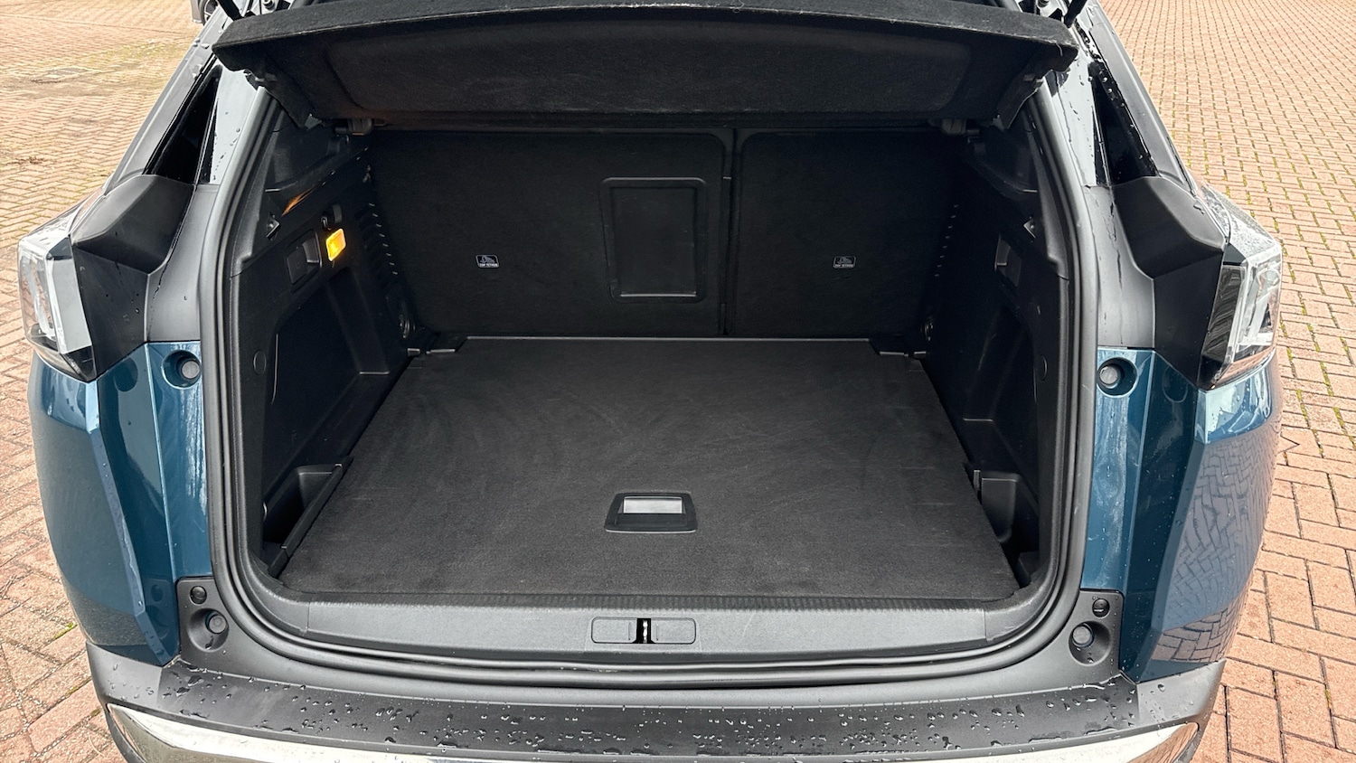 Used Peugeot 3008 2022 for sale - 77639988: Photo 4