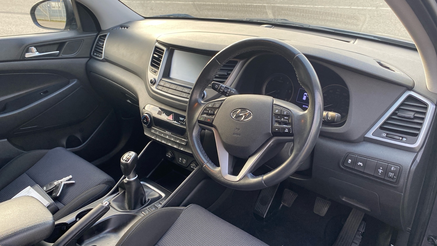 Used Hyundai TUCSON 2017 for sale - 77761741: Photo 11