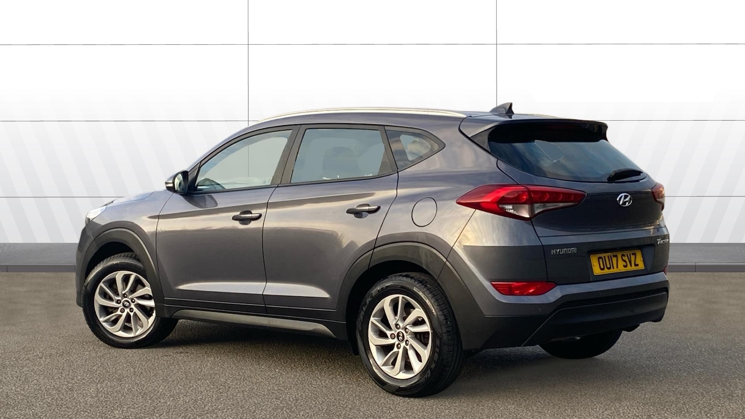 Used Hyundai TUCSON 2017 for sale - 77761741: Photo 2