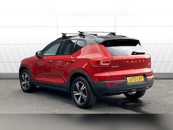 Used Volvo XC40 2020 for sale - 76131134: Photo 2