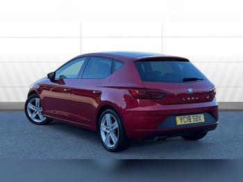 Used SEAT Leon 2018 for sale - 76117307: Photo 2