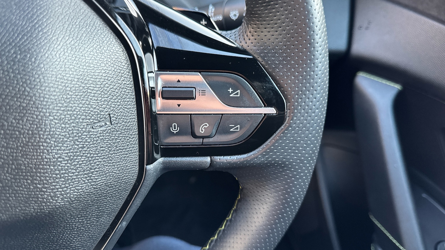 Used Peugeot 308 2022 for sale - 76882314: Photo 27