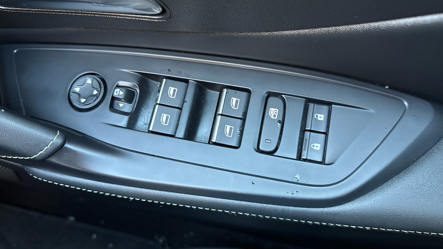 Used Peugeot 308 2022 for sale - 76882314: Photo 31