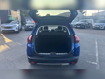 Used Peugeot 2008 2019 for sale - 79177452: Photo