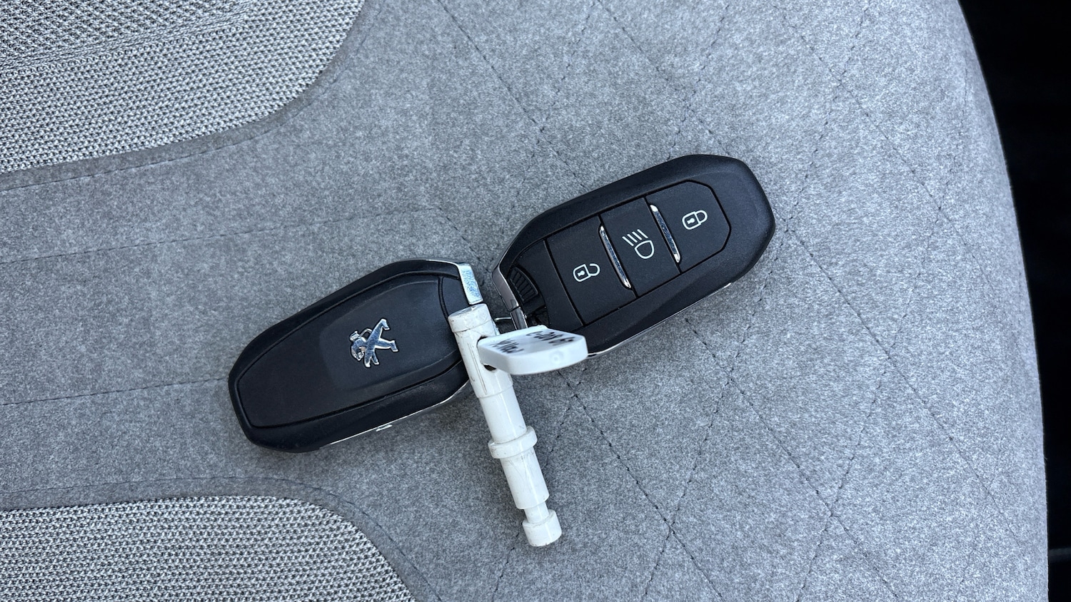 Used Peugeot 208 2020 for sale - 78077538: Photo 20