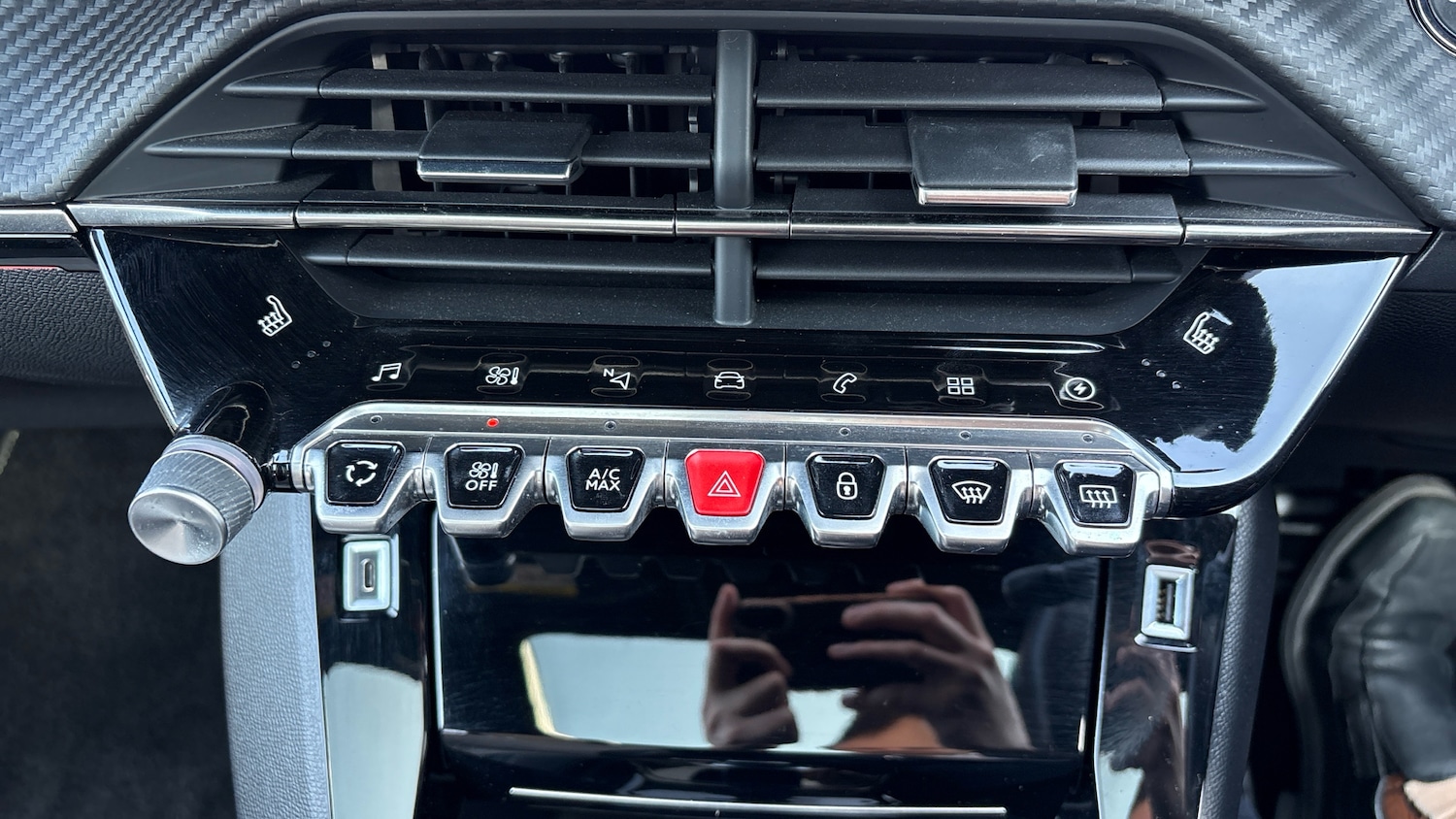 Used Peugeot 208 2020 for sale - 78077538: Photo 21