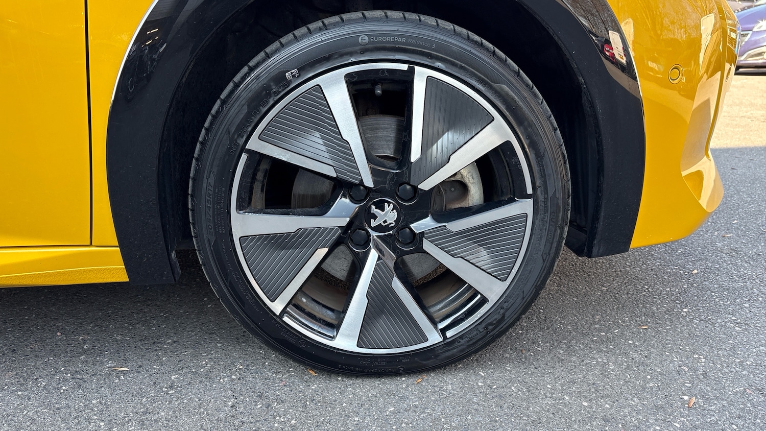 Used Peugeot 208 2020 for sale - 78077538: Photo 37