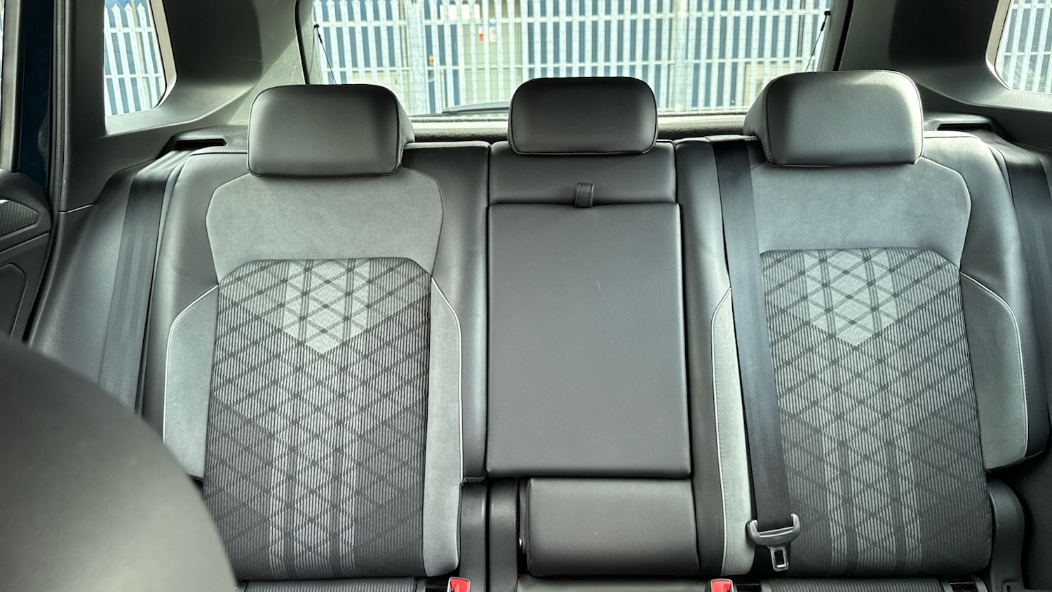 Used Volkswagen Tiguan 2021 for sale - 77763361: Photo 15