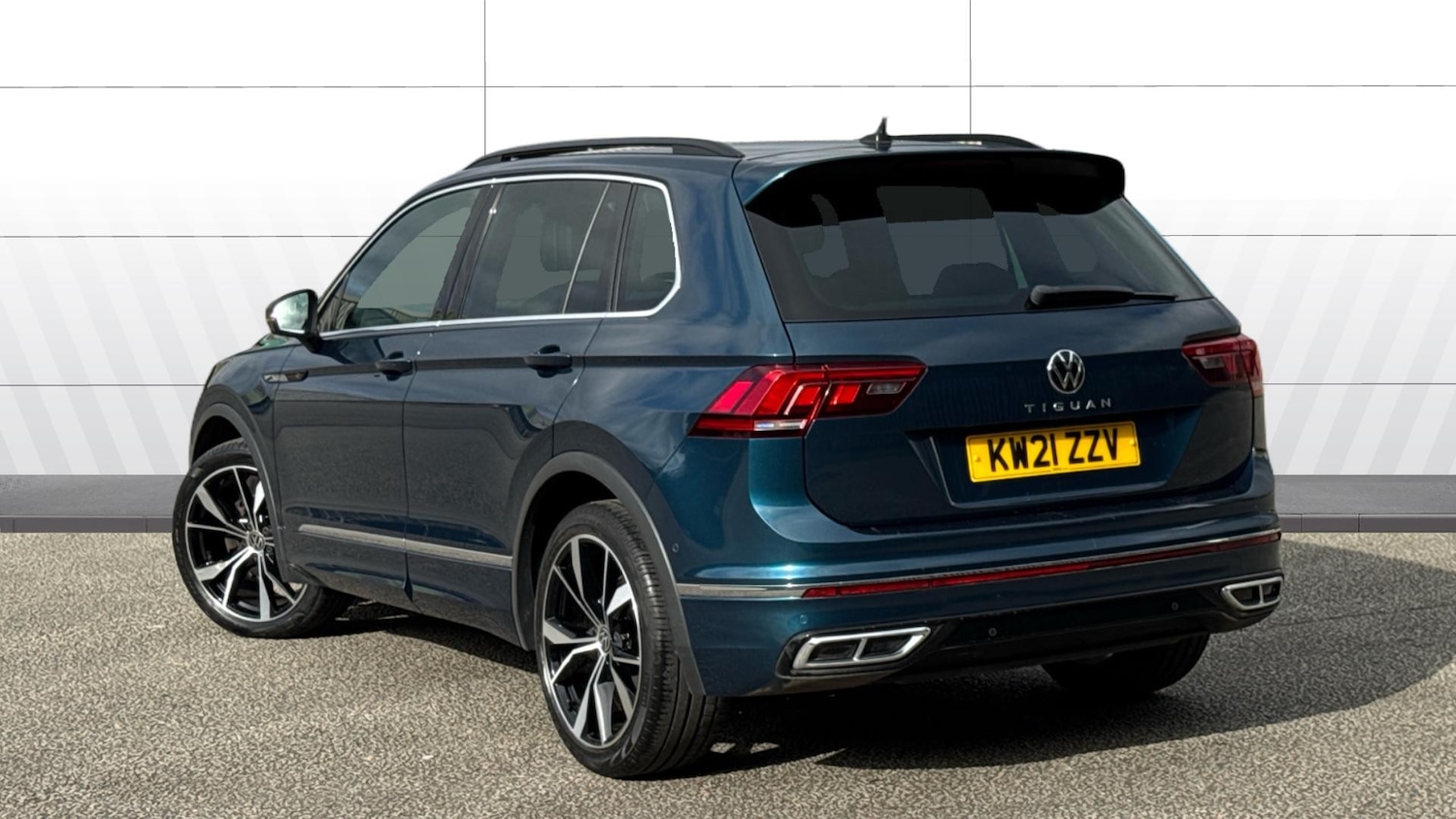 Used Volkswagen Tiguan 2021 for sale - 77763361: Photo 2