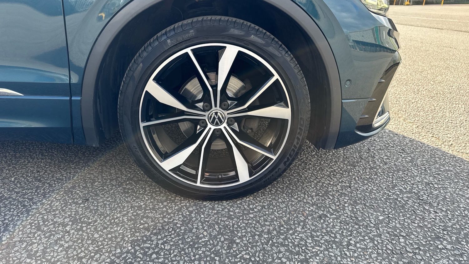 Used Volkswagen Tiguan 2021 for sale - 77763361: Photo 33