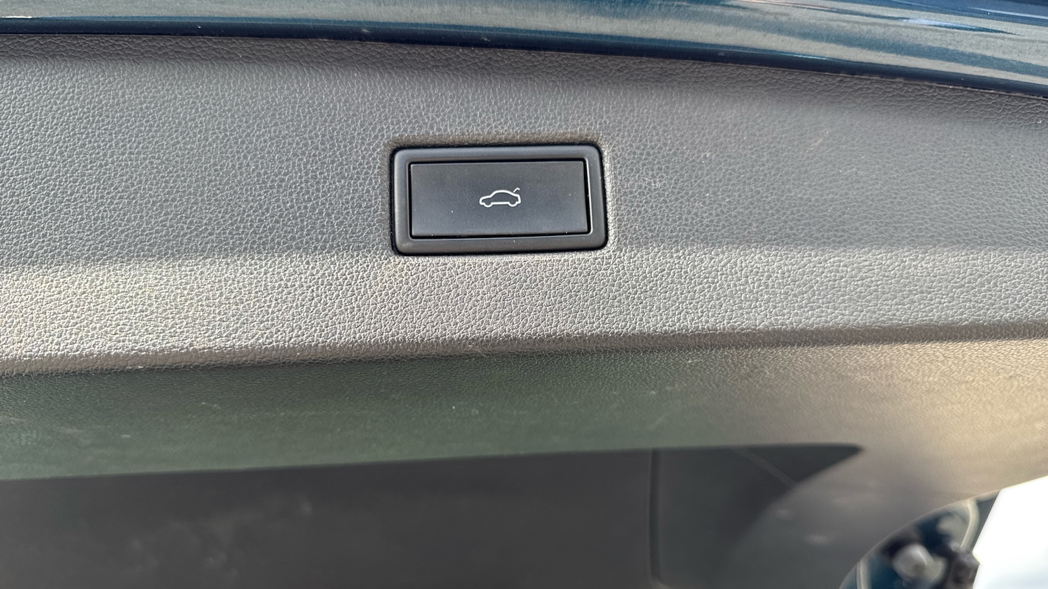 Used Volkswagen Tiguan 2021 for sale - 77763361: Photo 38