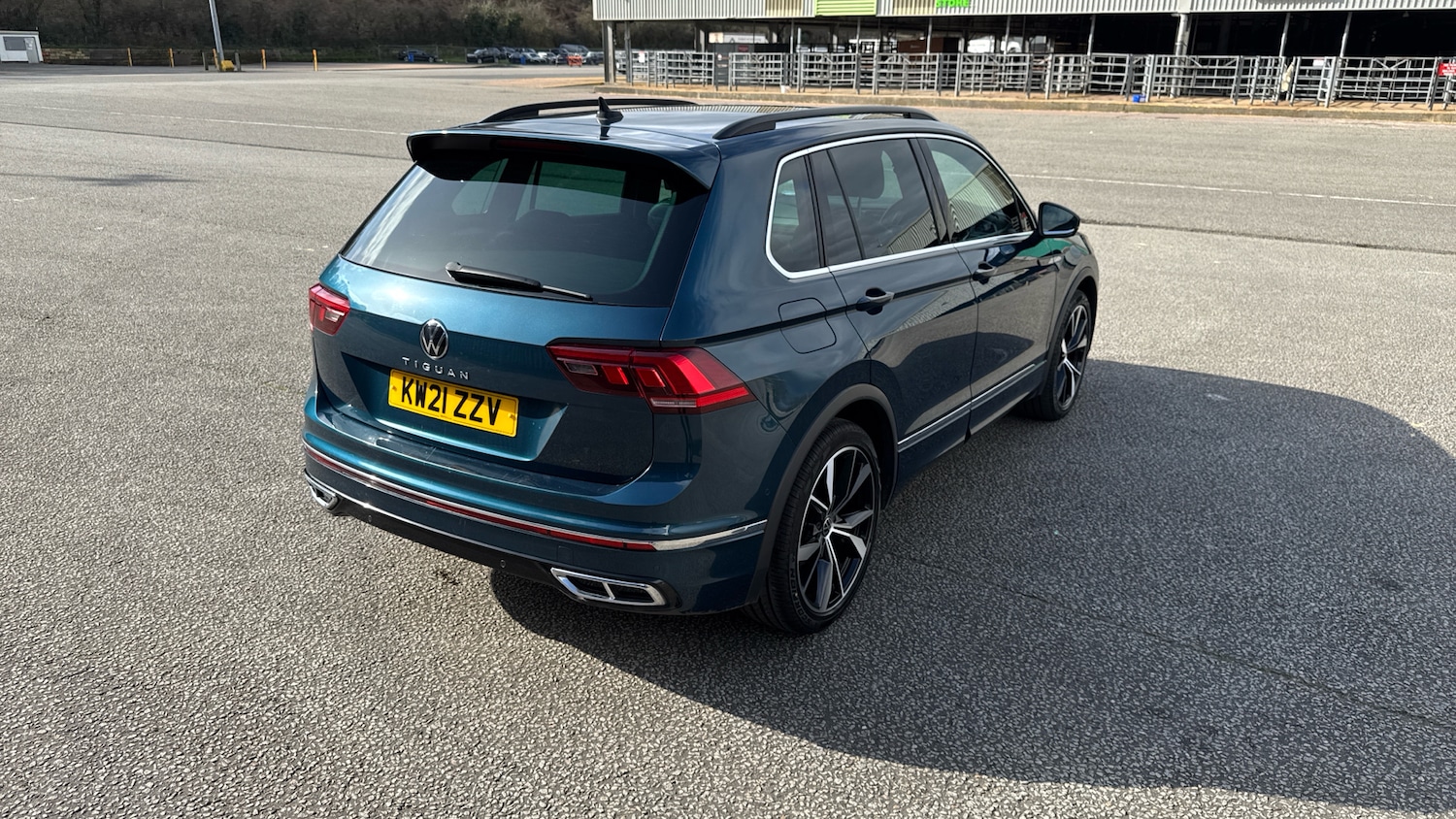 Used Volkswagen Tiguan 2021 for sale - 77763361: Photo 39