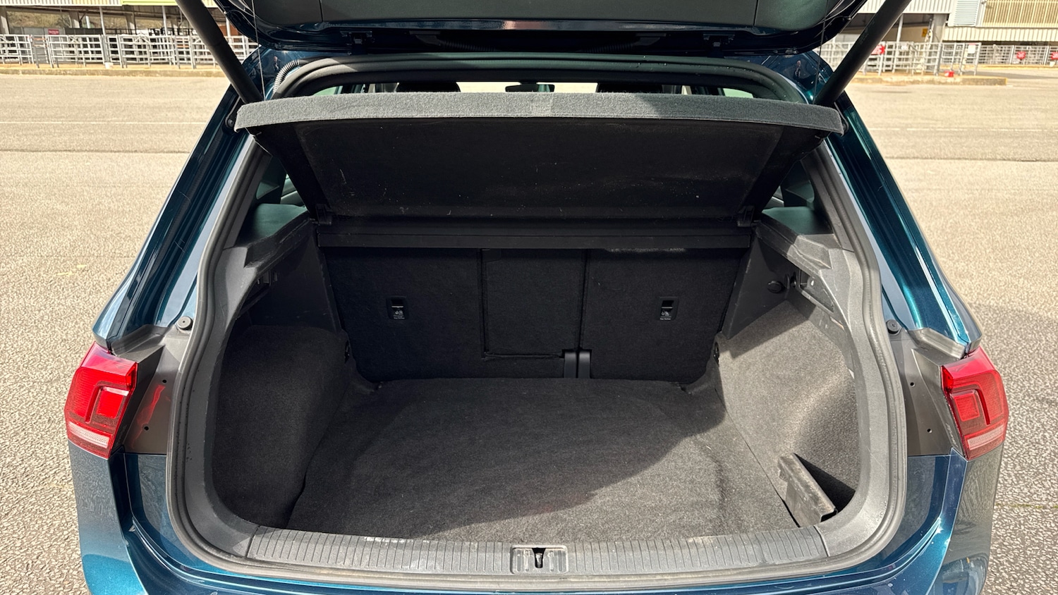 Used Volkswagen Tiguan 2021 for sale - 77763361: Photo 4