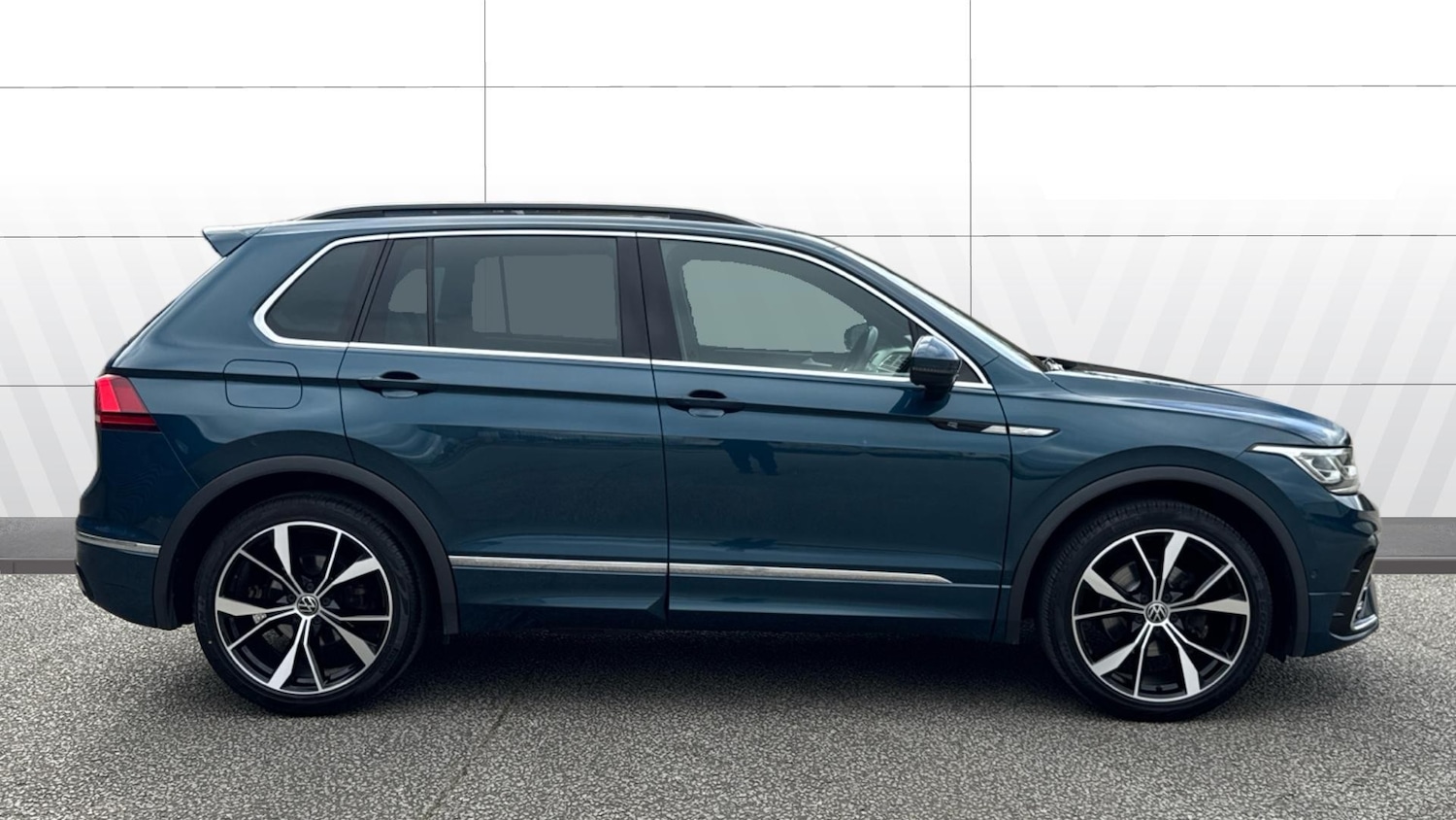 Used Volkswagen Tiguan 2021 for sale - 77763361: Photo 5