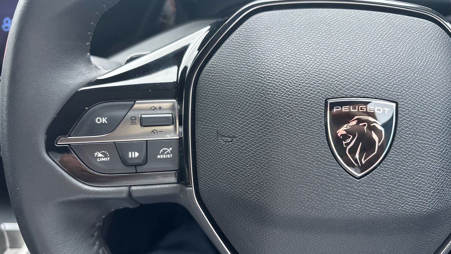 Used Peugeot 308 2022 for sale - 77831631: Photo 32