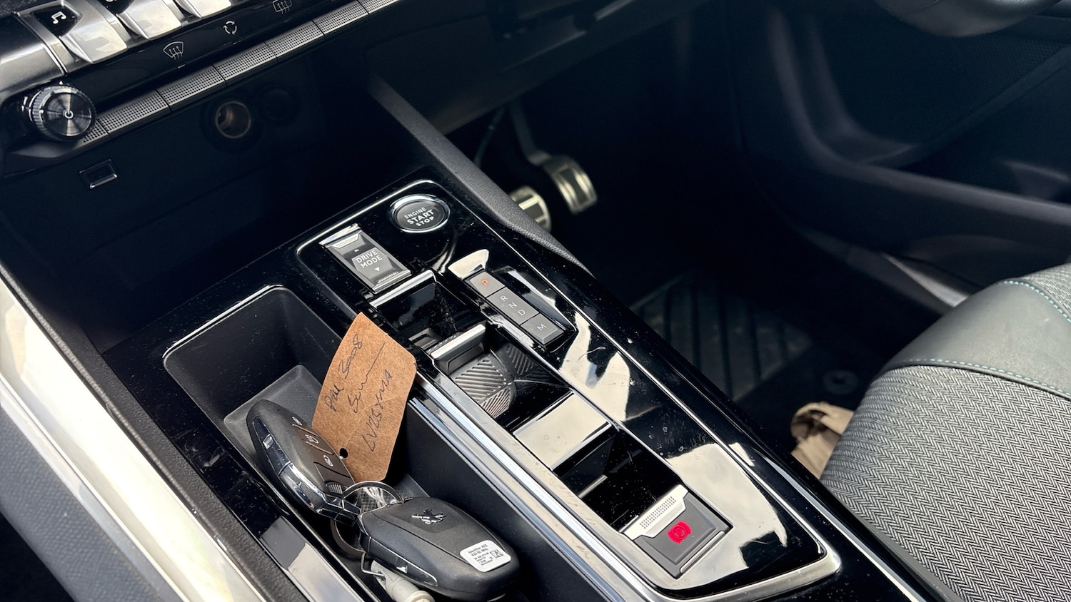 Used Peugeot 3008 2023 for sale - 77616098: Photo 13