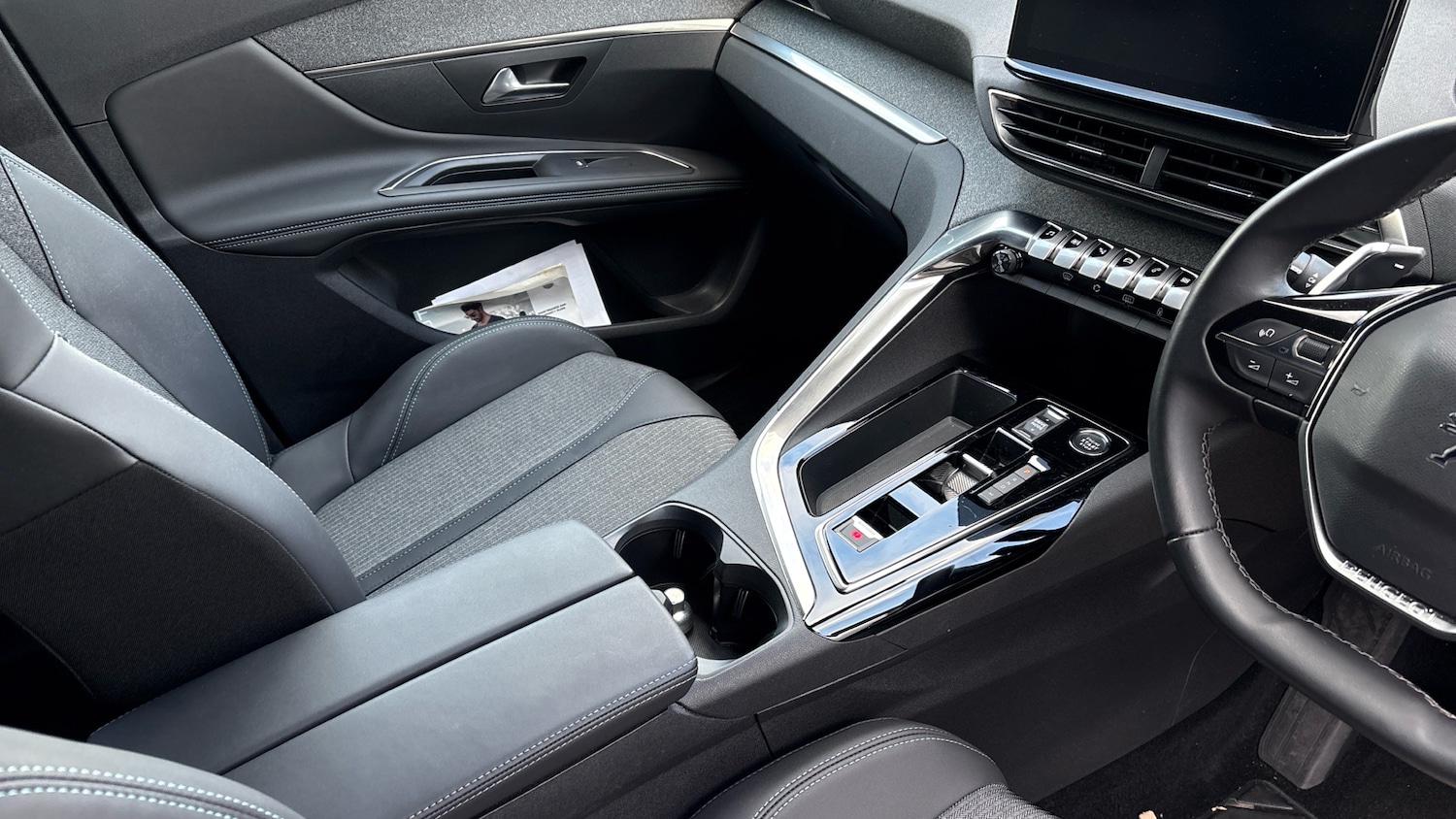 Used Peugeot 3008 2023 for sale - 77616098: Photo 14