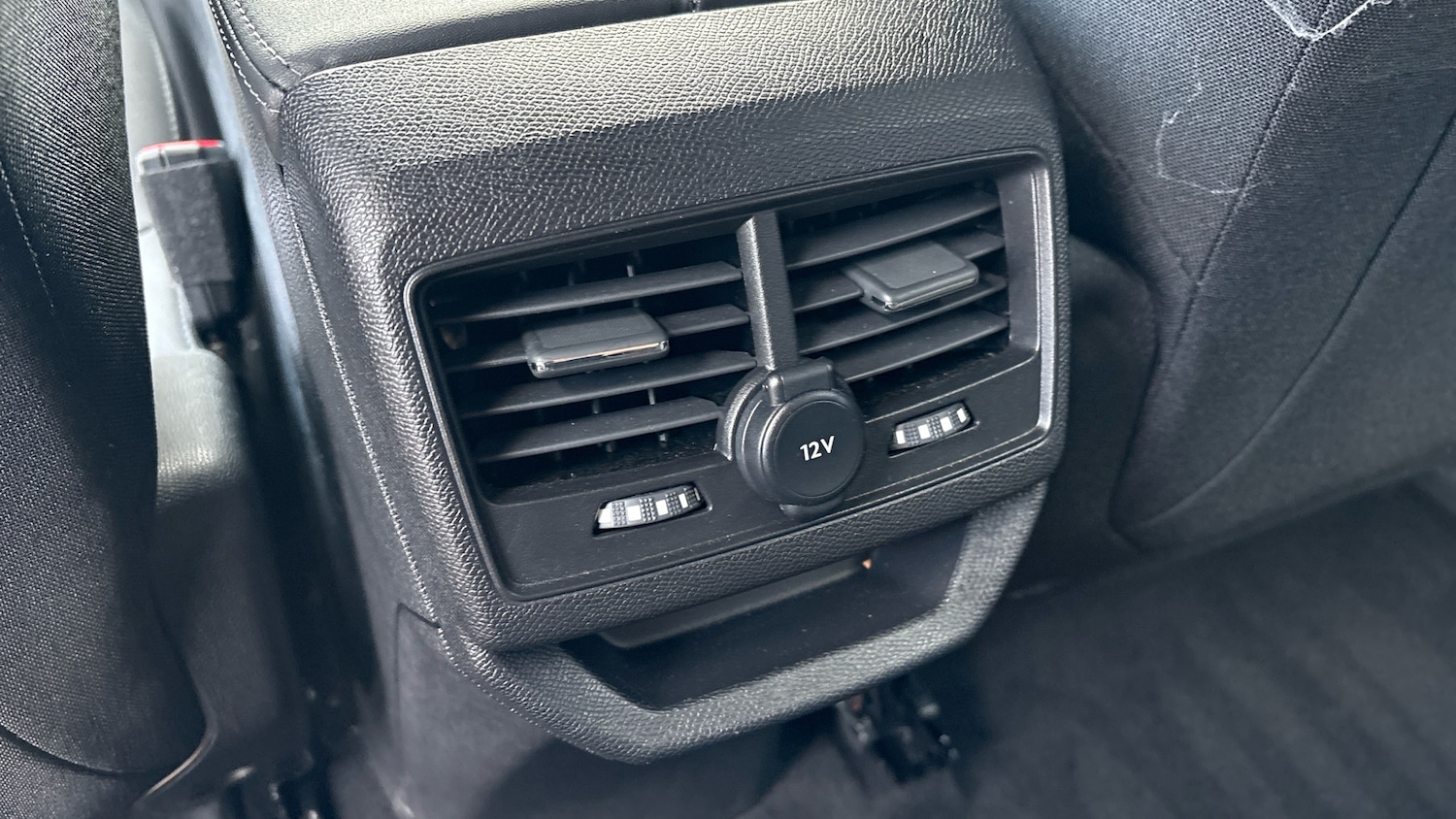 Used Peugeot 3008 2023 for sale - 77616098: Photo 29