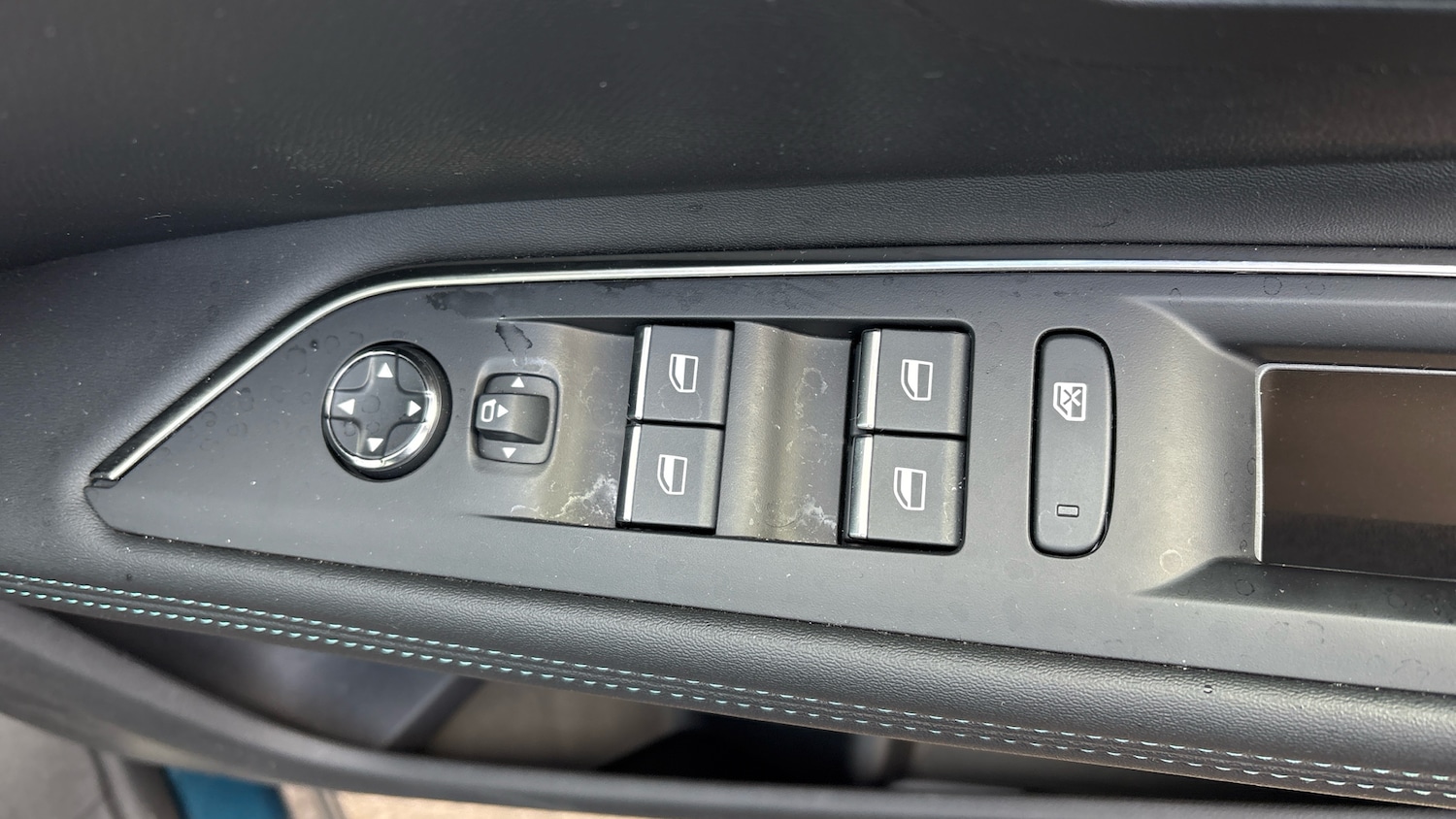 Used Peugeot 3008 2023 for sale - 77616098: Photo 35