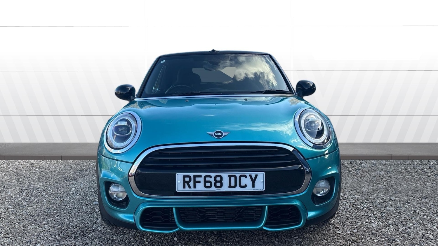 Used MINI Convertible 2018 for sale - 77847691: Photo 3