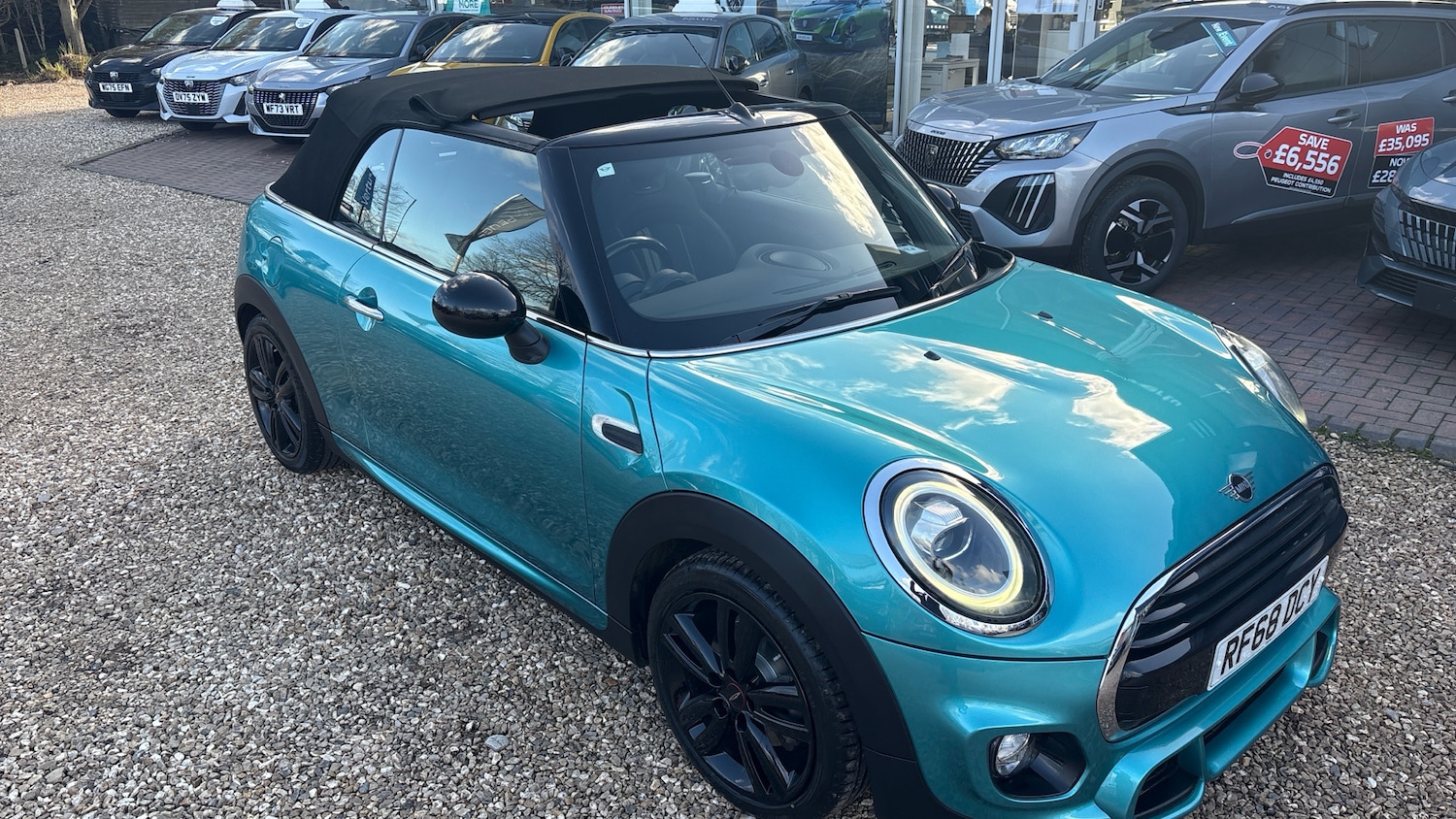 Used MINI Convertible 2018 for sale - 77847691: Photo 42