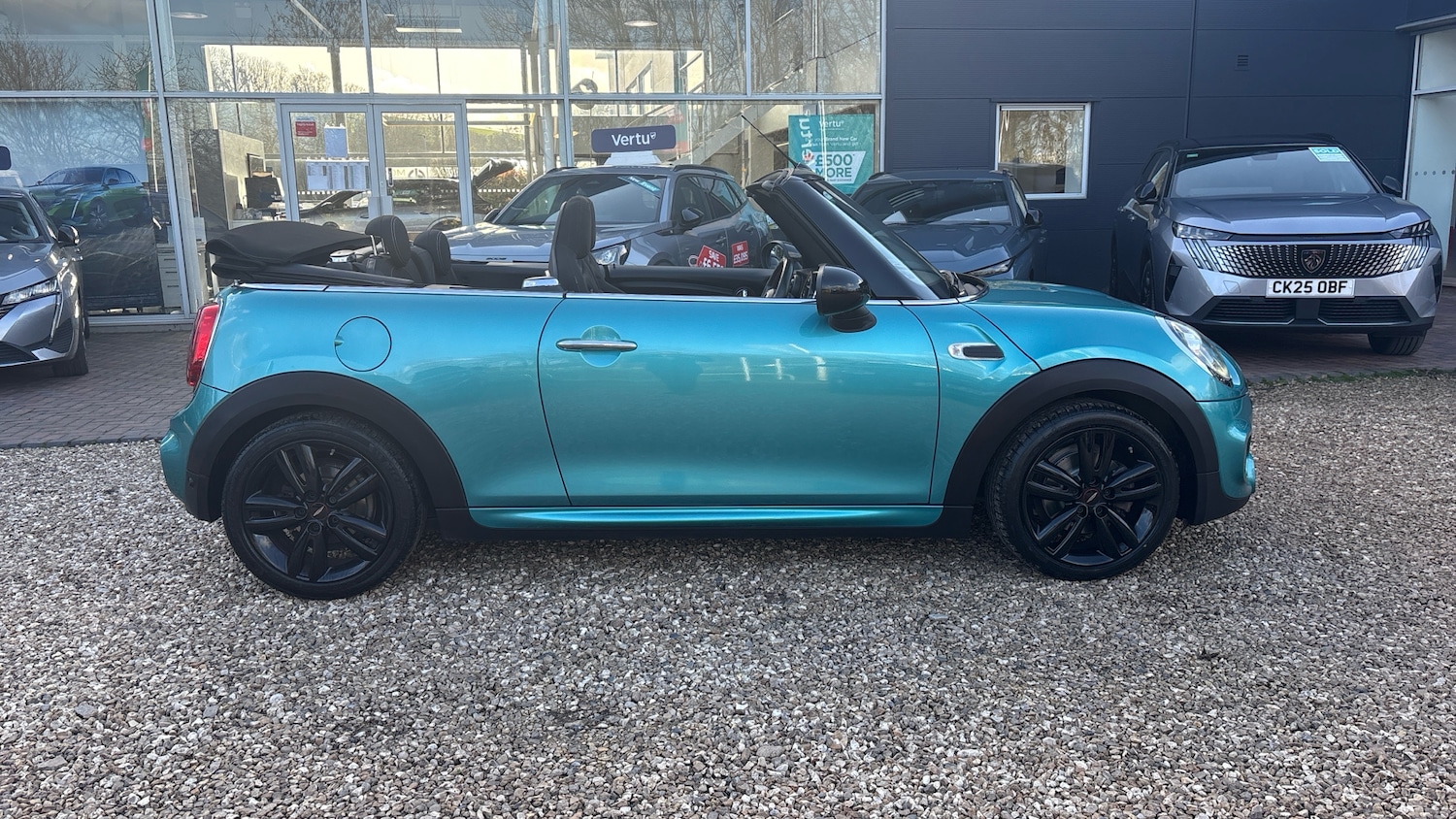 Used MINI Convertible 2018 for sale - 77847691: Photo 45