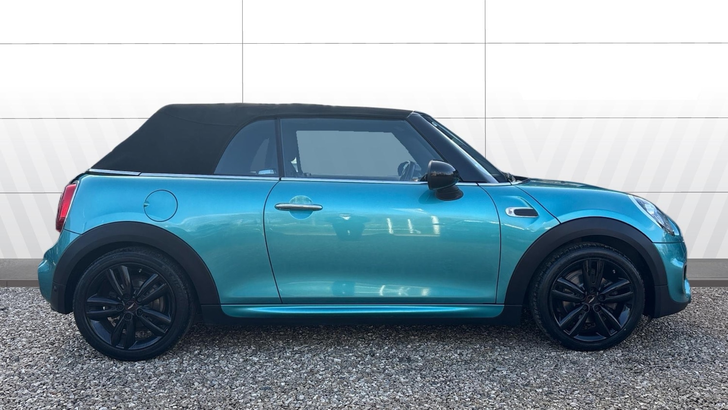 Used MINI Convertible 2018 for sale - 77847691: Photo 5