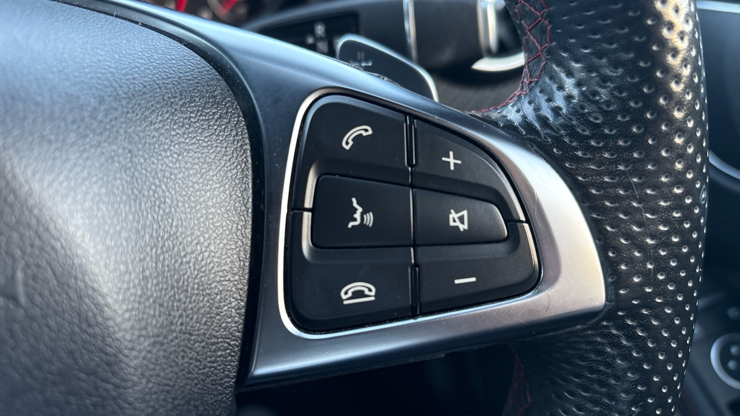 Used Mercedes-Benz A-Class 2017 for sale - 76894348: Photo 34