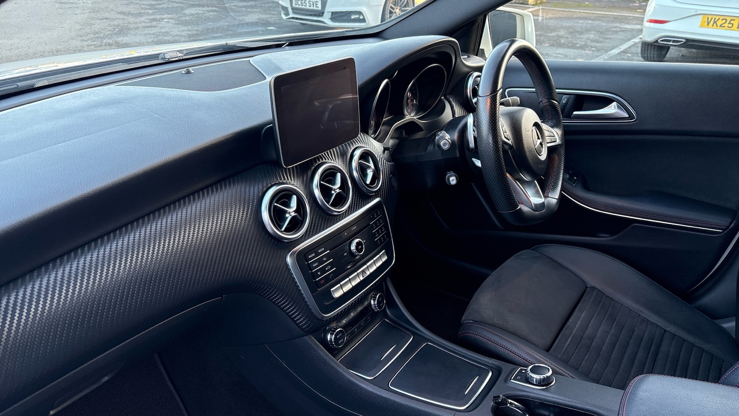 Used Mercedes-Benz A-Class 2017 for sale - 76894348: Photo 9