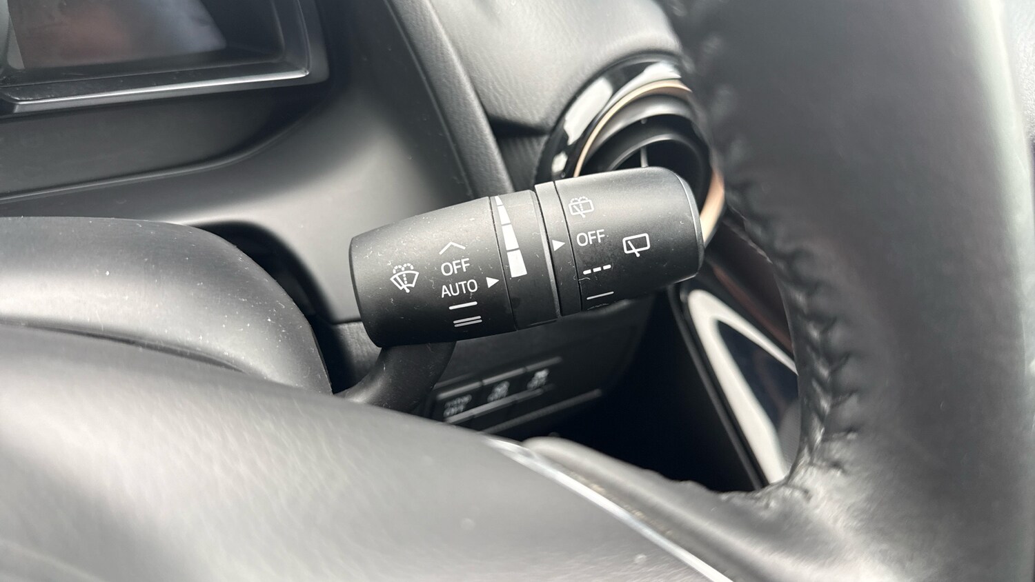 Used Mazda Mazda2 2018 for sale - 77715279: Photo 32