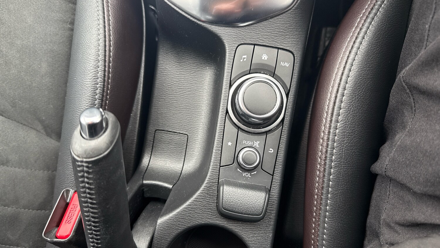 Used Mazda Mazda2 2018 for sale - 77715279: Photo 34